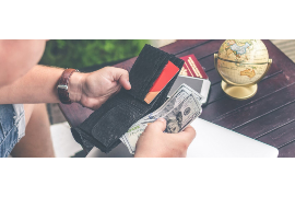 东北虎的讨债公司上门了：揭秘讨债行业的神秘面纱